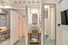 Botánica Manila by HOUSY HOST