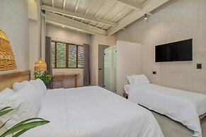 Botánica Manila by HOUSY HOST