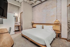 Botánica Manila by HOUSY HOST