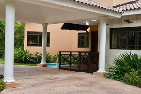 Villa Aurora Juan Dolio GuavaBerry