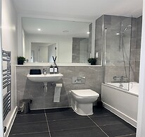 Bed2bathroom - 10minutes From Citycentre & Quays