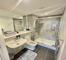 Bed2bathroom - 10minutes From Citycentre & Quays