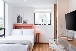 Nuevetres by Wynwood House