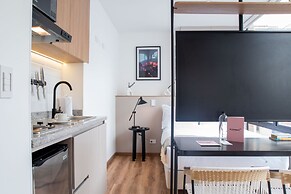 Nuevetres by Wynwood House