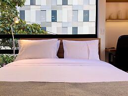 Nuevetres by Wynwood House