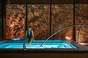 4 Bedroom Luxury Residence at World-class Resort in Lionshead Village