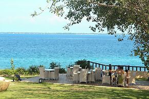 2 Bedroom Mactan Newtown Beach Condo