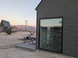 Stardust Big Bend Luxury Cottage