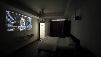 Era Apartment Ha Yen Quyet