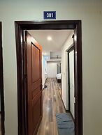 Era Apartment Ha Yen Quyet