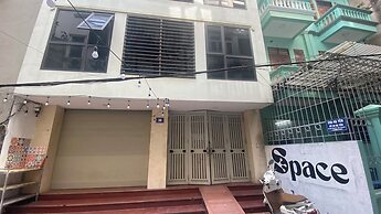 Era Apartment Ha Yen Quyet