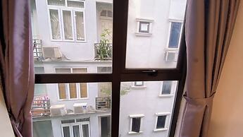Era Apartment Ha Yen Quyet