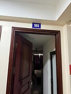 Era Apartment Ha Yen Quyet