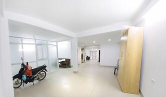 Era Apartment Ha Yen Quyet