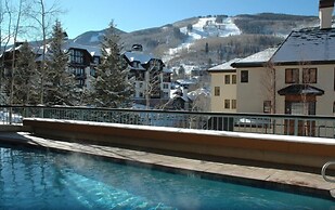 2 Bedroom Residence in the Heart of Beaver Creek Village - Ski In, Ski