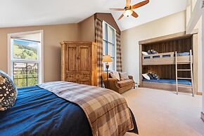 Luxury 4 Bedroom Penthouse Residence in Beaver Creek Village