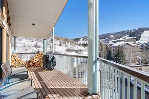 Luxury 4 Bedroom Penthouse Residence in Beaver Creek Village