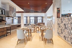 Protea Hotel by Marriott Lusaka International Airport