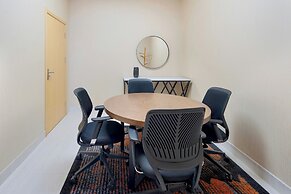 Protea Hotel by Marriott Lusaka International Airport