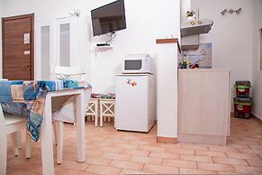 Xenia Home 200m From Sea