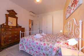 La Maison Fleurie Appartamento Giglio