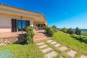 Sa Roca Blanca in Felanitx