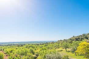 Sa Roca Blanca in Felanitx