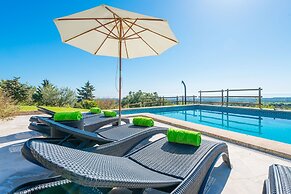 Sa Roca Blanca in Felanitx