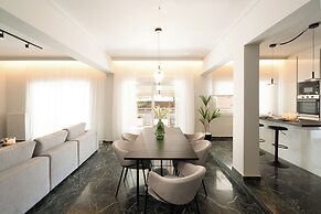 Luxury in Athens - Apartment with Terrace