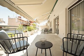 Luxury in Athens - Apartment with Terrace