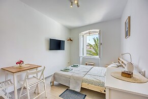 Lasta 20 Losinj Town Studio Apartment
