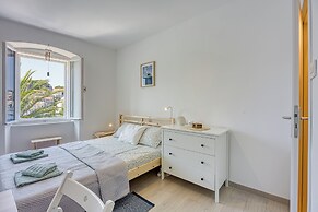 Lasta 20 Losinj Town Studio Apartment