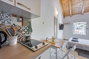 Lasta 30 Losinj Town Studio Apartment