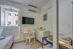 Lasta 15 Losinj Town Single Room