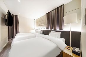 HOTEL YAJA PYEONGTAEK