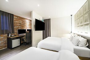 HOTEL YAJA PYEONGTAEK