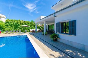 Villa Diagonal in Can Picafort