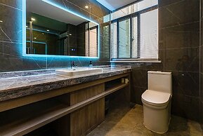 Fanhua Yuejing Hotel