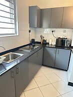 LivLuxe Apartments 3