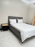 LivLuxe Apartments 3