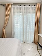 LivLuxe Apartments 3