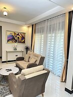 LivLuxe Apartments 3