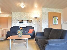 Comfy Holiday Home in Burg Reuland With Sauna, Terrace, BBQ