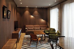 Room12