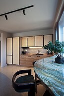 Room12
