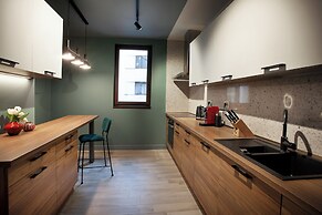 Room12