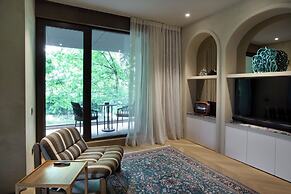 Room12