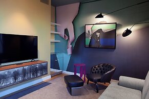 Room12