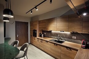 Room12
