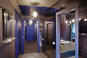 Room12